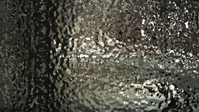雨水流过玻璃窗 雨滴 水珠 雨夜