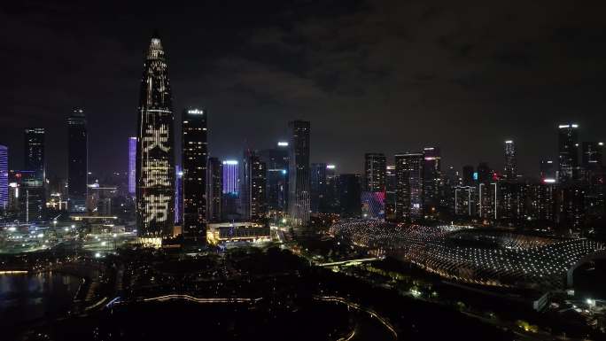 深圳南山春笋大厦夜景