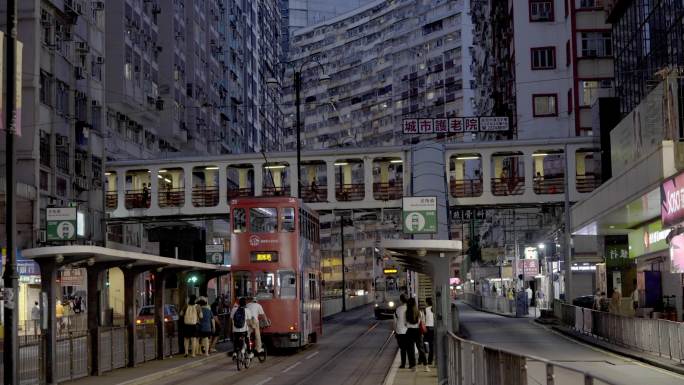 香港北角春秧街街市菜市场 电车 叮叮车