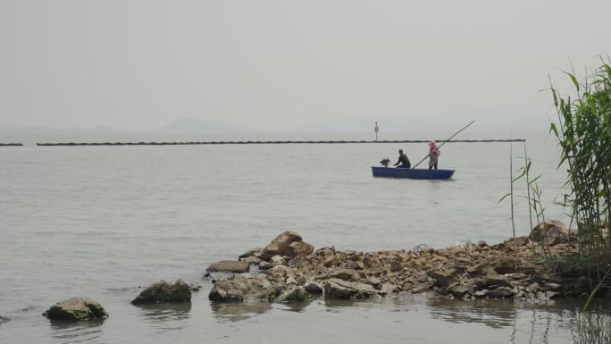 4K拍摄苏州太湖风景，撒网的渔船