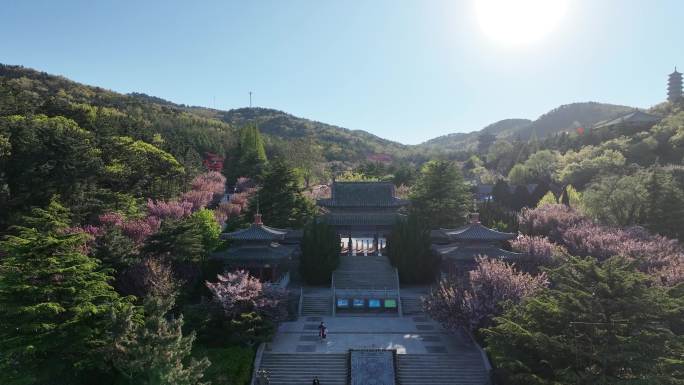 航拍初夏的石岛赤山风景区