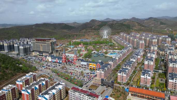 平泉市 地标 文魁公园 油画城  游泳馆