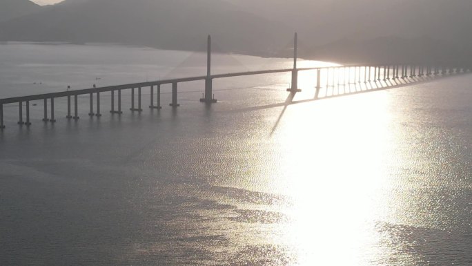 惠州海湾大桥十里银滩海边朝阳山与海