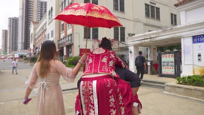 结婚脚不落地 秀禾服 接亲接新娘