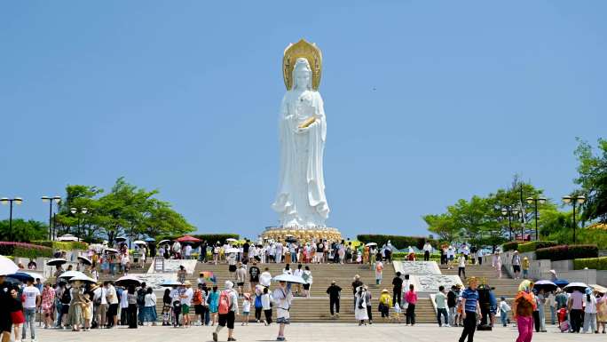 海南三亚南山旅游区南海观音五一游客延时