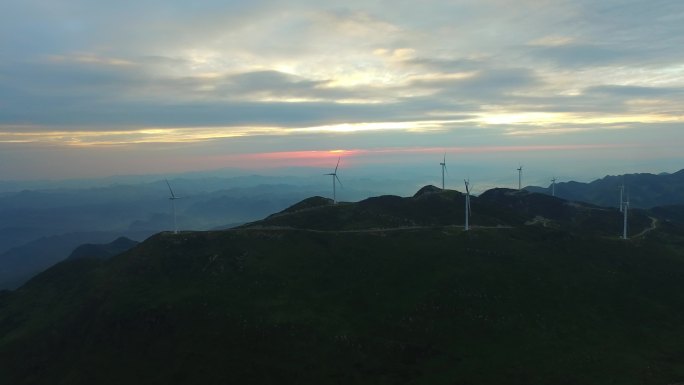 航拍贵州六盘水风力发电