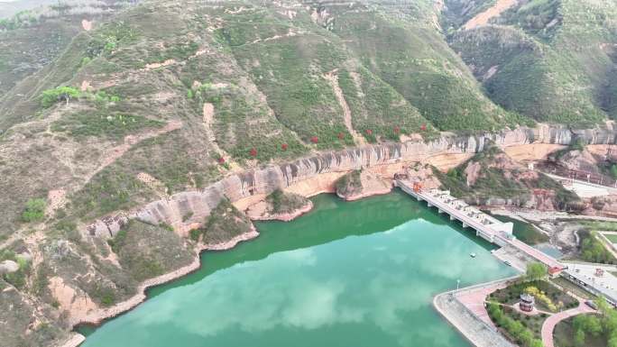 咸阳旬邑马栏柏岭寺水库4k多角度航拍素材