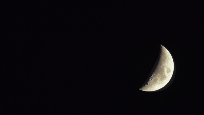 残月 月亮  清晰月球 月亮上的环形山