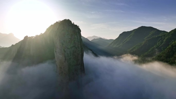 丽水缙云仙都风景区鼎湖峰日出航拍