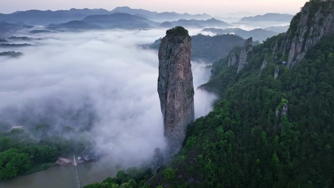 丽水缙云仙都风景区鼎湖峰日出航拍