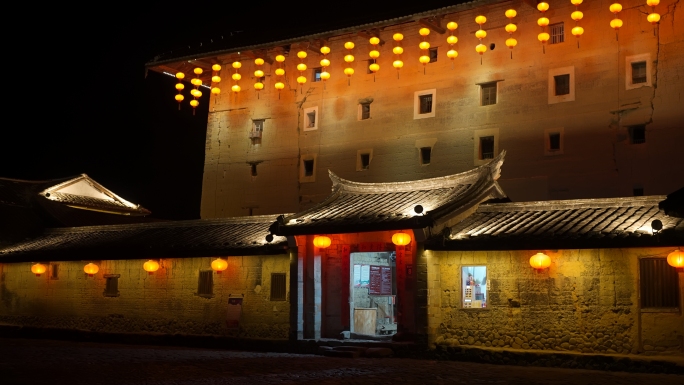 福建土楼建筑灯笼夜景