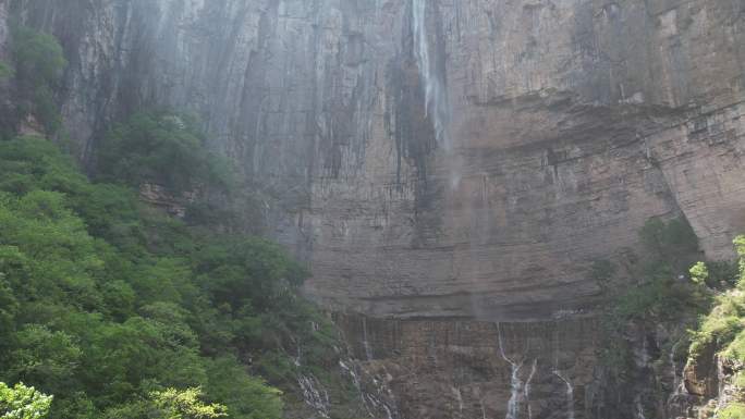 河南新乡辉县市太行山八里沟风景区