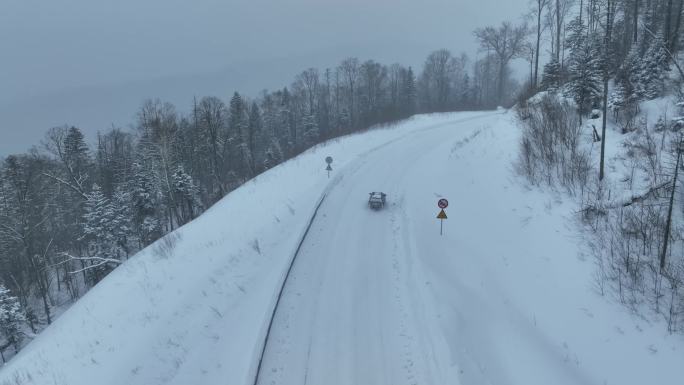 亚布力雪乡亚雪公路冬季风光航拍