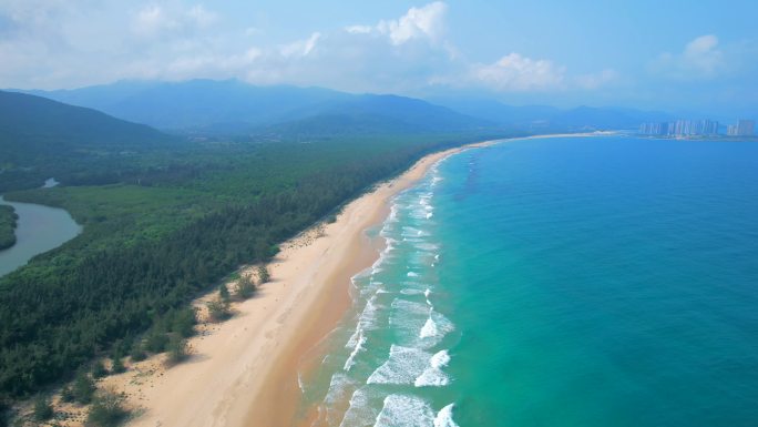 最美海岸线海岸风光海天一色碧海蓝天沙滩