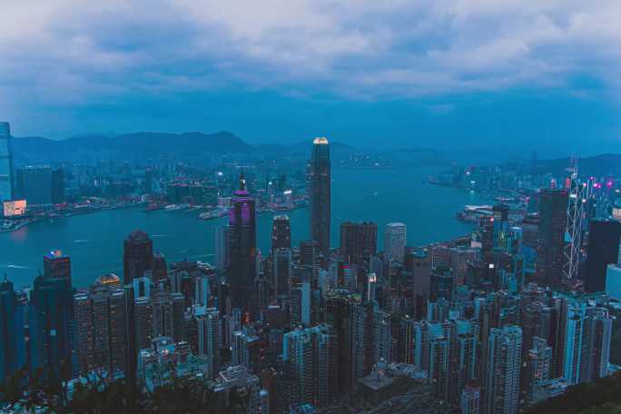 香港太平顶眺望整个城市日转夜4K