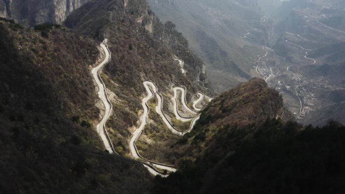 盘山公路林州