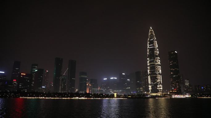 深圳南山春笋夜景