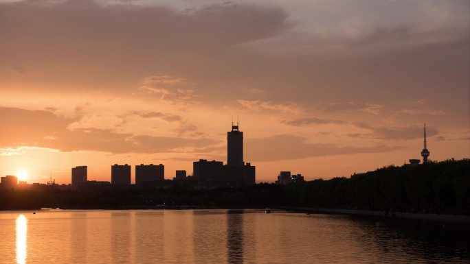 长春南湖海航荣御日转夜延时