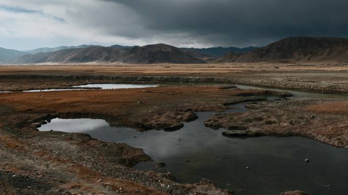 西藏旅游风光318国道草原沼泽光影