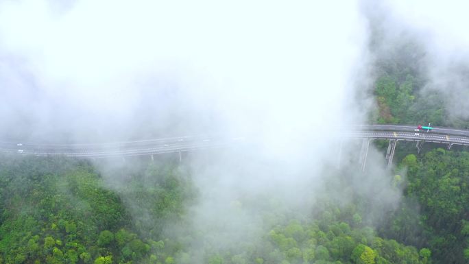 自然生态环境交通运输公路航拍4K视频素材