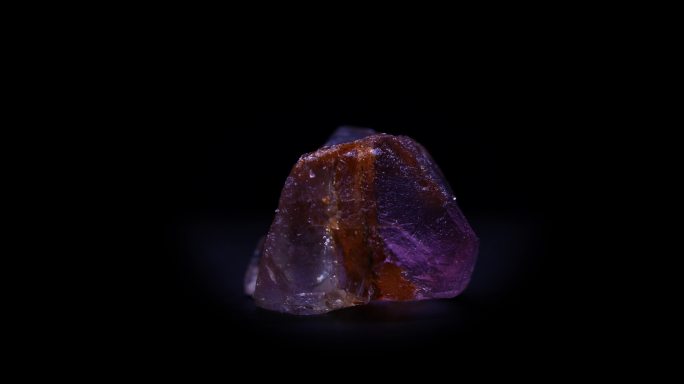 紫萤石矿石标本
