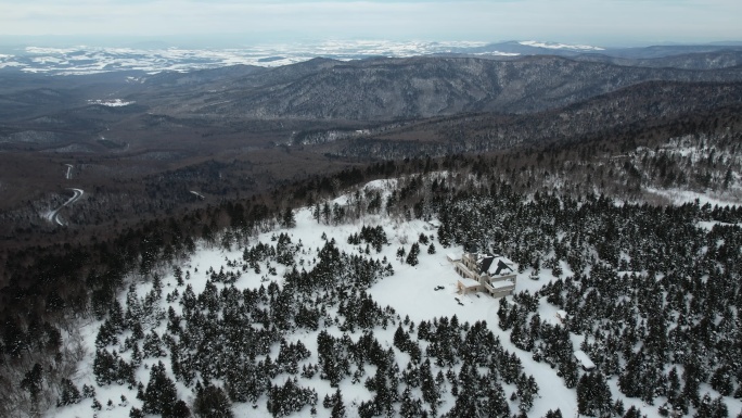 吉林长白山雪岭森林冬季自然风光航拍