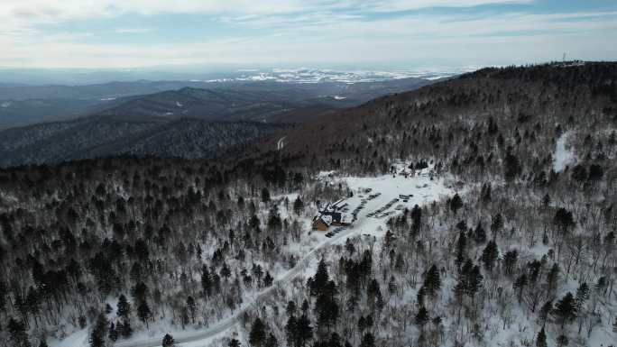 吉林长白山雪岭森林冬季自然风光航拍