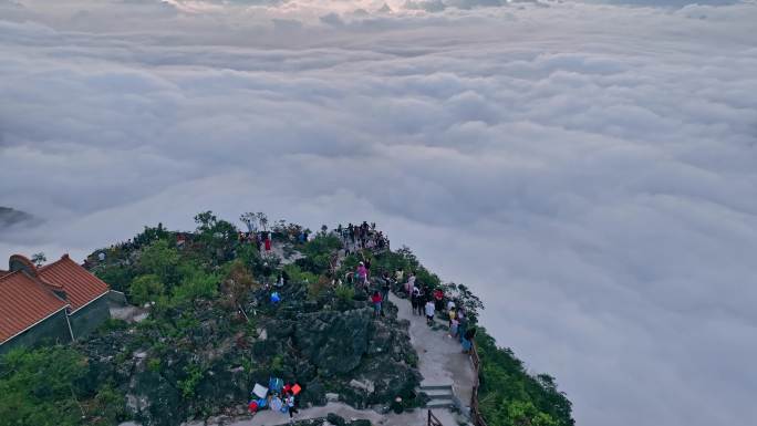 广东云海日出