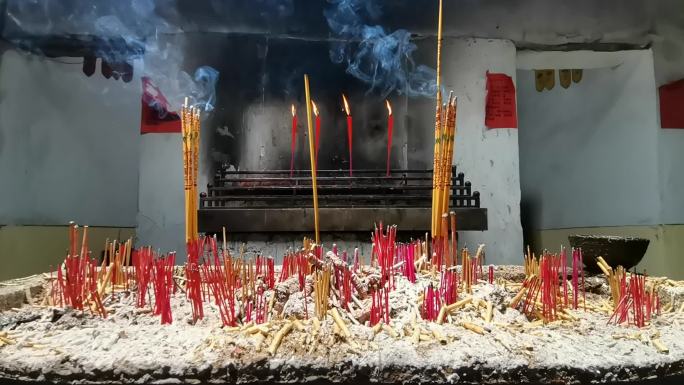 烧香祈福寺庙香火还愿