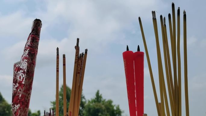 烧香祈福寺庙香火还愿