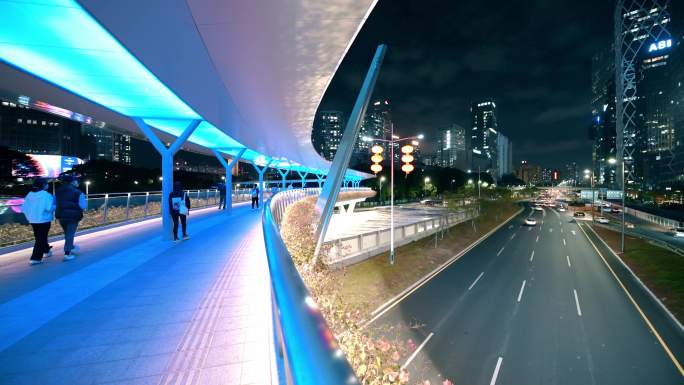 深圳南山区CBD行人天桥