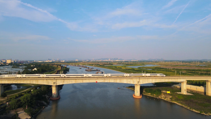 高铁 和谐号 动车 复兴号