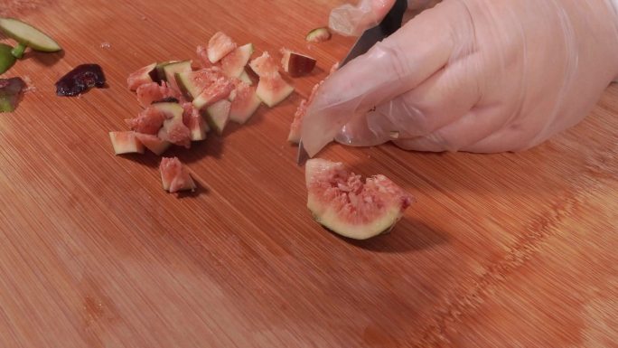 处理水果切无花果 (4)