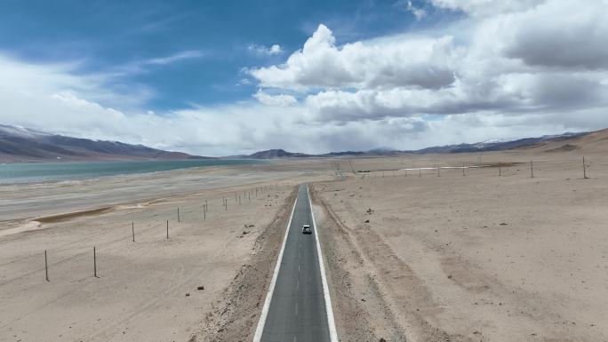 西藏阿里地区航拍 陆巡兰德酷路泽