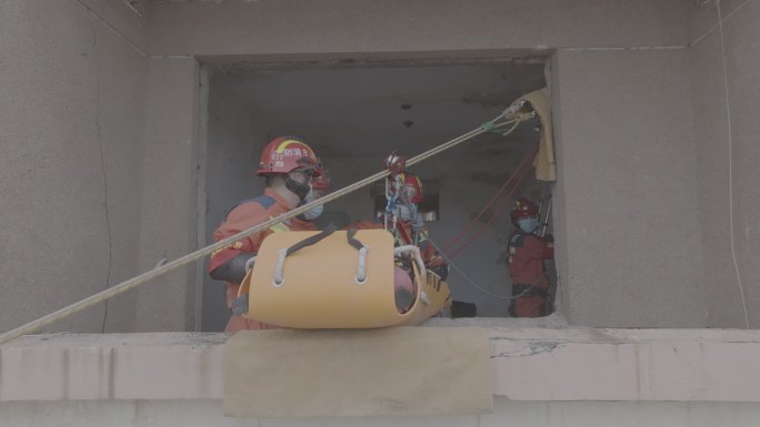 DJI_0311山东消防演练窗口转移人员