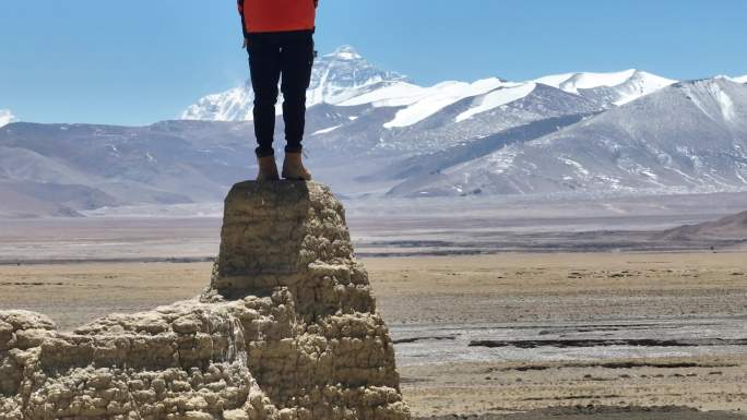 西藏航拍 航拍阿里地区珠穆朗玛峰7倍变焦