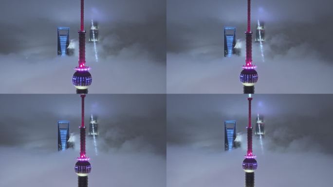 上海陆家嘴著名建筑大雾风光
