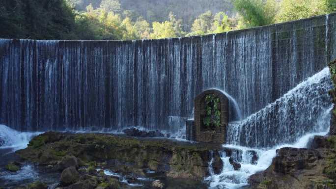 瀑布 流水 自然景色