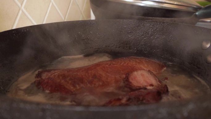 炖煮老腊肉熏肉 (1)