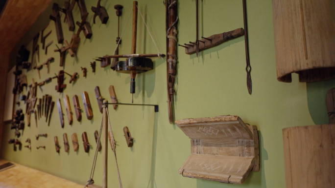 古代木匠工具展示