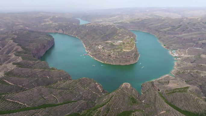 山西偏关乾坤湾黄河一号旅游公路实景航拍