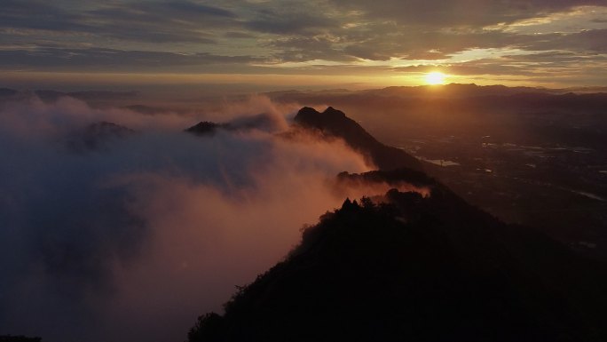 航拍日出云海 唯美朝霞日出