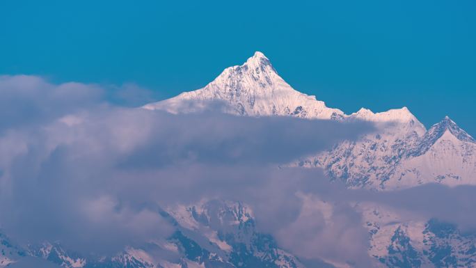 梅里雪山卡瓦博格峰延时摄影