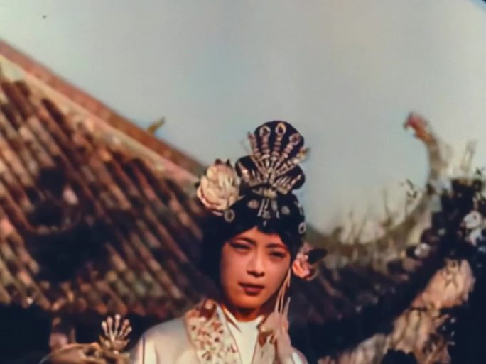 民国上海举办民族服装秀的珍贵影像