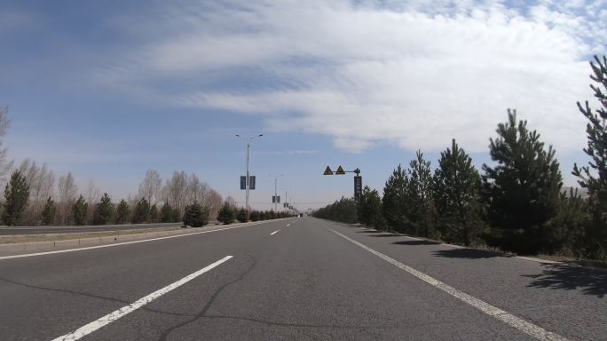 春季京北草原高速公路（第一视角）
