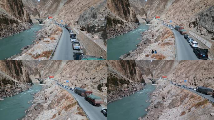 西藏旅游风光318国道怒江路段堵车