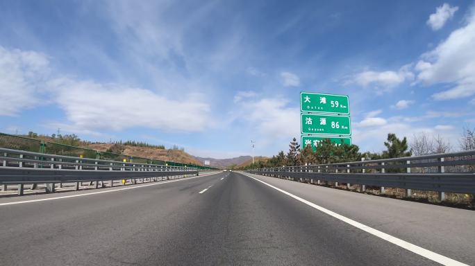 春季京北草原高速公路（第一视角）