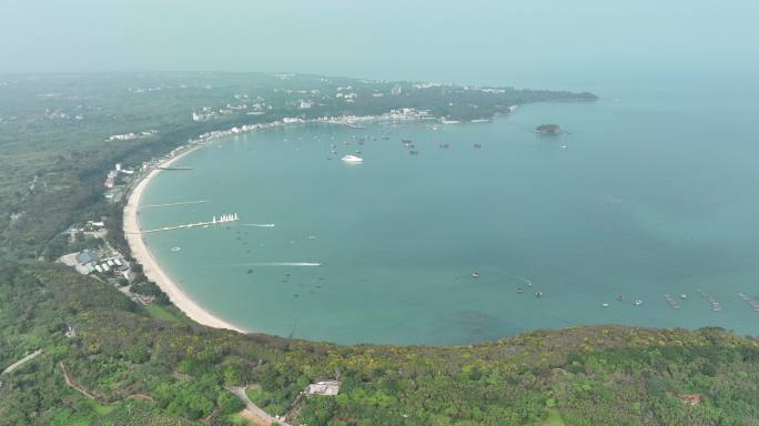 航拍涠洲岛南湾大景