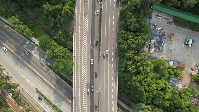 深圳G15沈海高速石岩出口