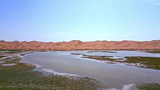 沙漠绿洲沙漠湖泊湿地航拍